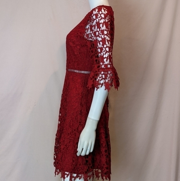 BB Dakota RSVP Red Lace Mini Dress size 4 - Picture 4 of 8